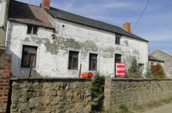 Maison à rénover à vendre à Bossière