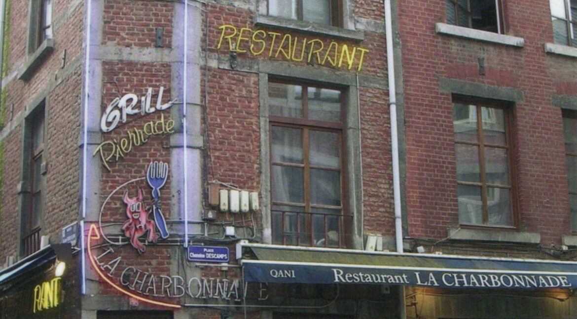 Facade la charbonnade